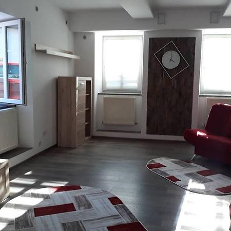 Zsizelle Rezidence Apartamento Braşov Exterior foto