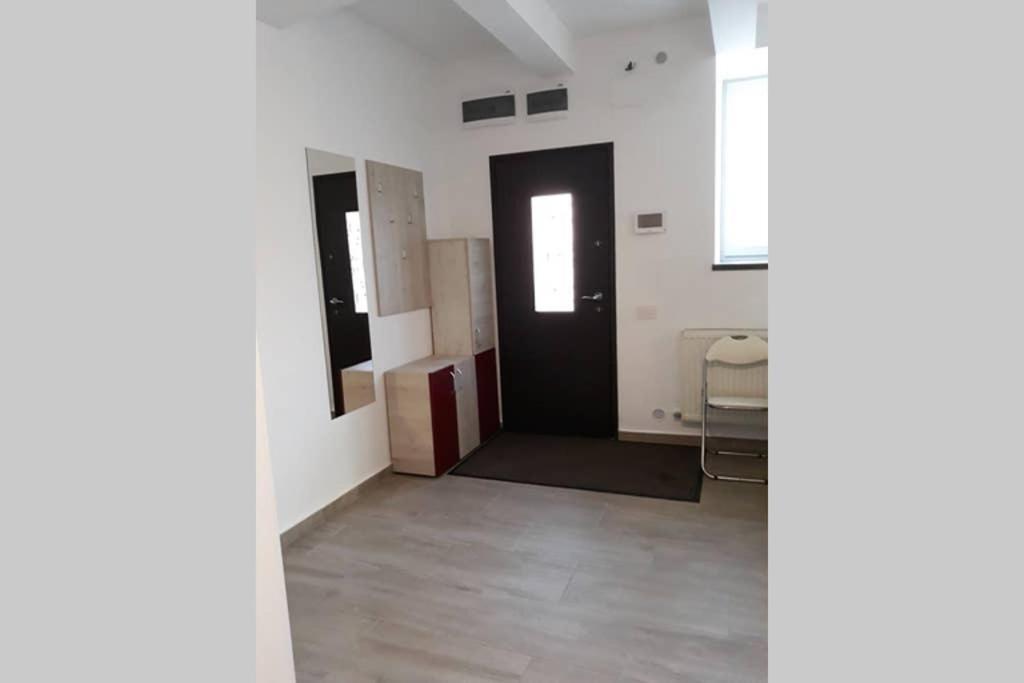 Zsizelle Rezidence Apartamento Braşov Exterior foto